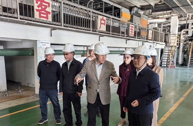 �ߺ�����Э��ϯ�ŷ�һ��ݰ�ٹ�˾�߷õ���